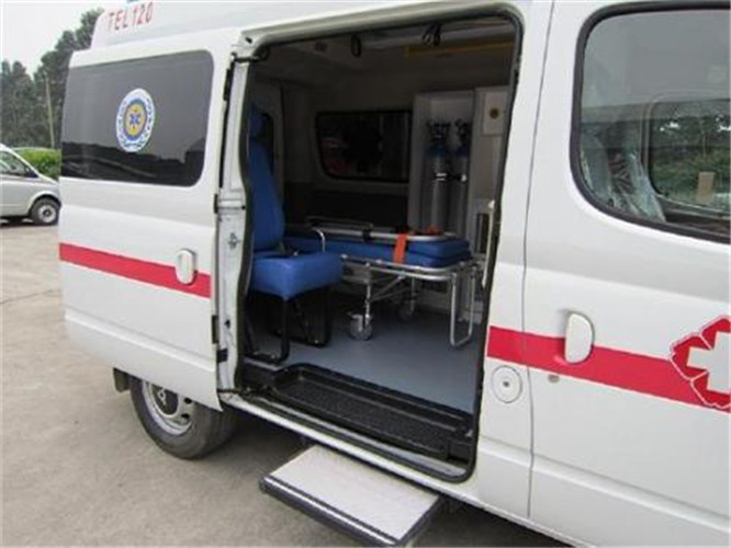 岳麓救护车出租服务案例7