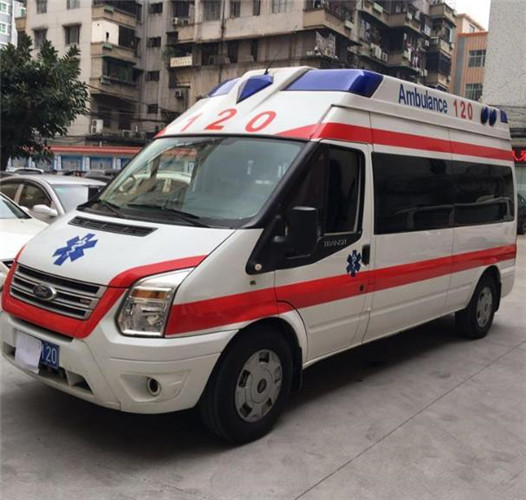 岳麓信赖我们的救护车出租，让转院不再艰难